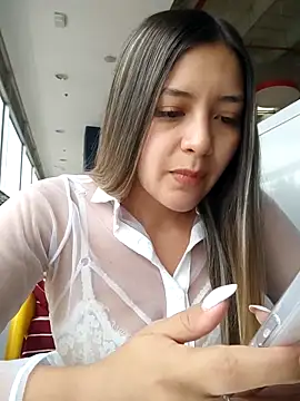 alana 69 online show from 03.19.25