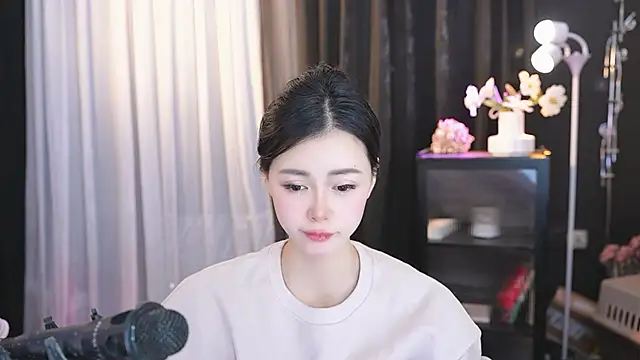 Ocean--Lili online show from 03.22.25