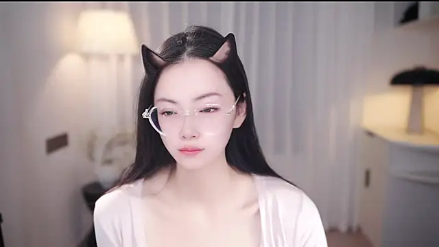 Ocean--Lili online show from 11.07.25