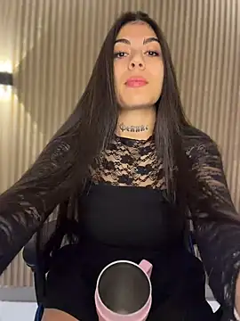 Sarasanders 4 online show from 03.22.26