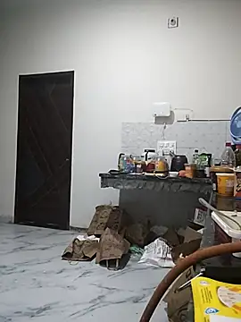 Snapshot of thebrownboi01 chatting on 09.30.25 thebrownboi01 online show from 09.30.25