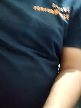 Snapshot of thebrownboi01 chatting on 03.03.26 thebrownboi01 online show from 03.03.26