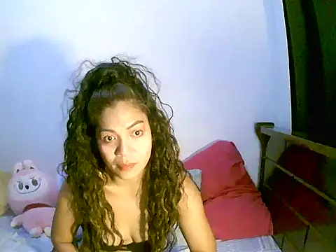 Snapshot of sweetvirginia01 chatting on 03.14.26 sweetvirginia01 online show from 03.14.26