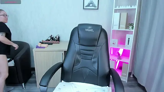 gentle muse online show from 03.10.25