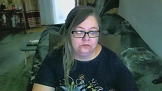 Snapshot of sex2 chatting on 05.16.26 sex2 online show from 05.16.26