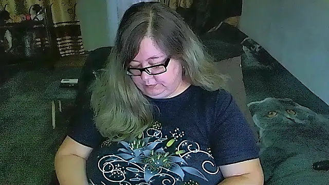 Snapshot of sex2 chatting on 05.18.26 sex2 online show from 05.18.26