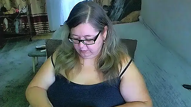 Snapshot of sex2 chatting on 05.24.26 sex2 online show from 05.24.26