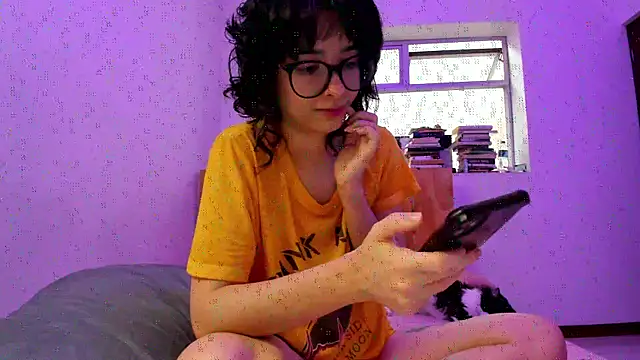  Lunnaa  online show from 09.14.25