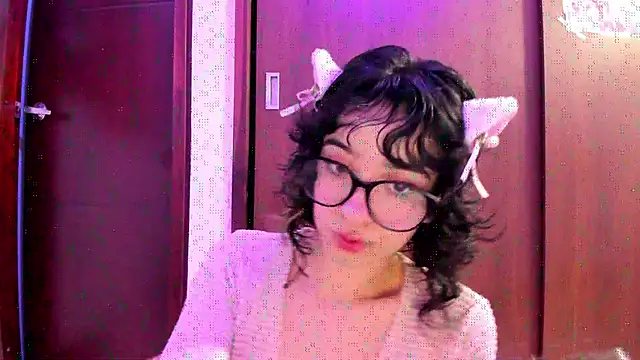  Lunnaa  online show from 10.27.25