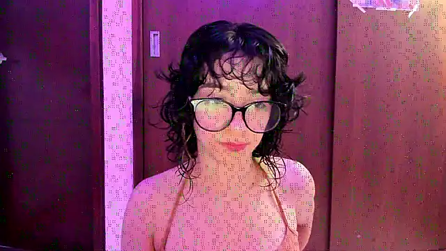  Lunnaa  online show from 11.20.25