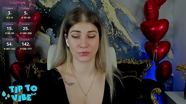 CassandraGood online show from 02.13.25