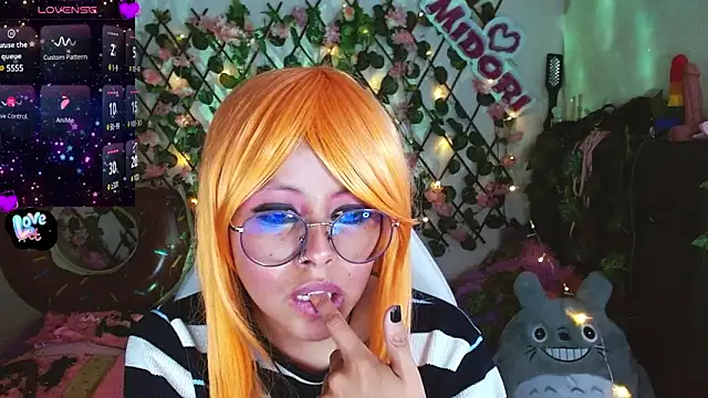 MidoriQuiinn online show from 01.27.25