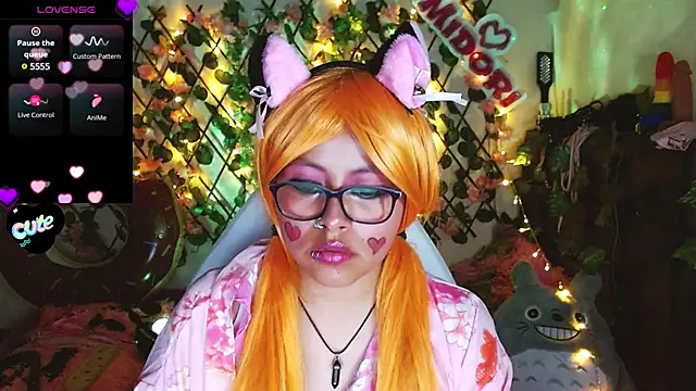 MidoriQuiinn online show from 01.30.25