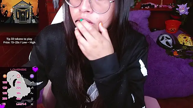 MidoriQuiinn online show from 10.12.25