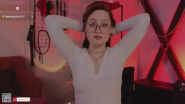 Snapshot of VortexProject chatting on 02.05.25 VortexProject online show from 02.05.25