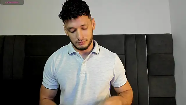 alejandro  2 online show from 04.15.26