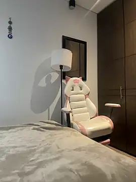 oriana zoeee online show from 12.12.24