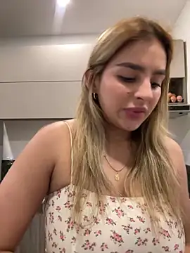 oriana zoeee online show from 01.07.25