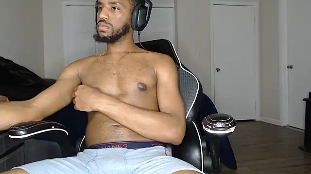 Snapshot of ChrisVacher chatting on 02.07.26 ChrisVacher online show from 02.07.26