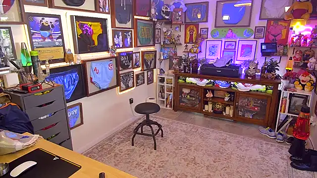 Briefs bud online show from 11.23.25