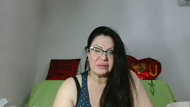 x  KHALEESI  x online show from 01.23.25