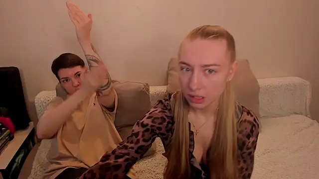 secret dreams   online show from 01.17.25