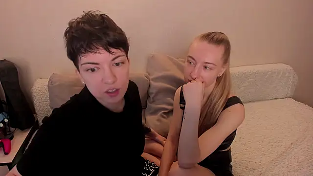 secret dreams   online show from 03.07.25