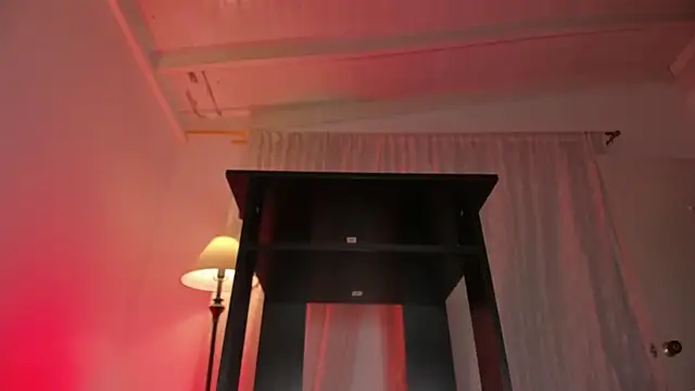 Snapshot of hot_booty_ chatting on 03.01.25 hot booty online show from 03.01.25