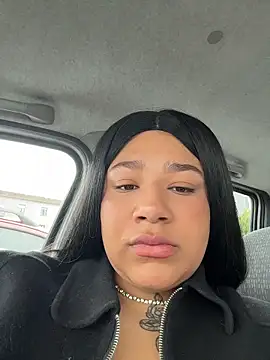 IamSashaLuv online show from 12.19.25