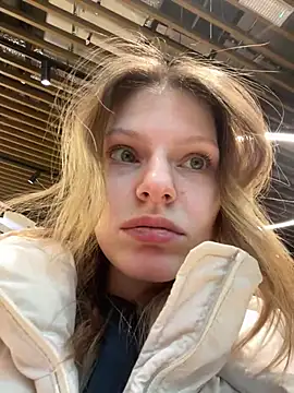 Snapshot of MaryHiggins chatting on 02.02.25 MaryHiggins online show from 02.02.25