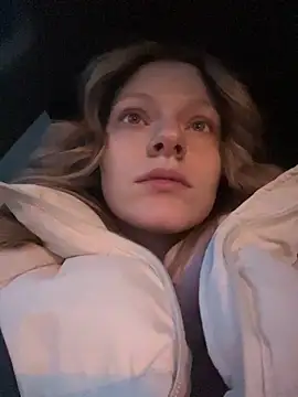 Snapshot of MaryHiggins chatting on 02.15.25 MaryHiggins online show from 02.15.25