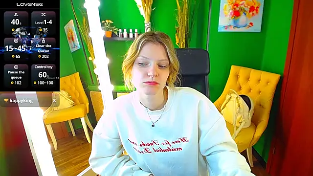 Snapshot of MaryHiggins chatting on 03.12.25 MaryHiggins online show from 03.12.25