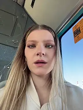 MaryHiggins online show from 04.11.26