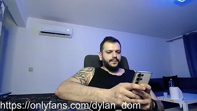 dyllan dom  online show from 03.12.26