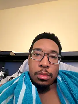 LongDMan420 online show from 10.09.25