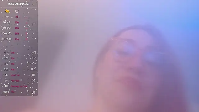 Snapshot of hotpawgmilf chatting on 02.26.25 hotpawgmilf online show from 02.26.25