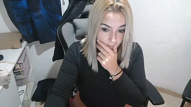 bekka   online show from 11.10.25