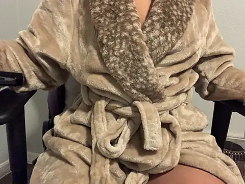 Snapshot of RylHoneyy chatting on 01.16.25 RylHoneyy online show from 01.16.25