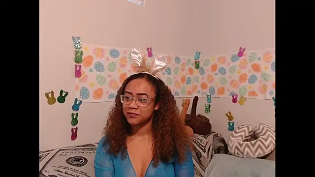 RylHoneyy online show from 04.05.26