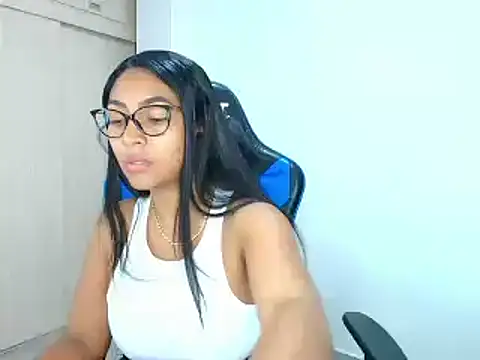 sophiax-x online show from 01.21.25