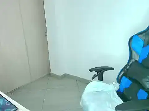 sophiax-x online show from 01.26.25