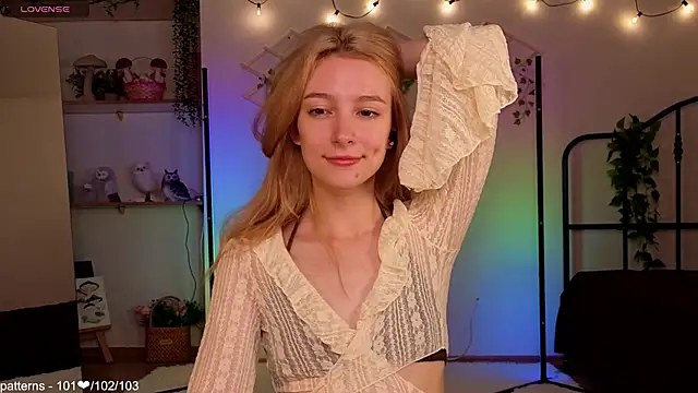 berrry girl online show from 05.26.26