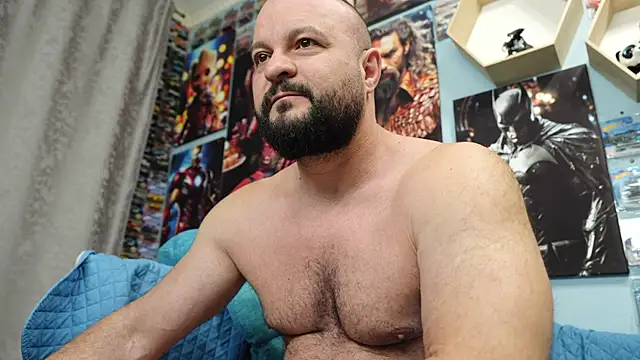 Muscle Bear online show from 09.17.25