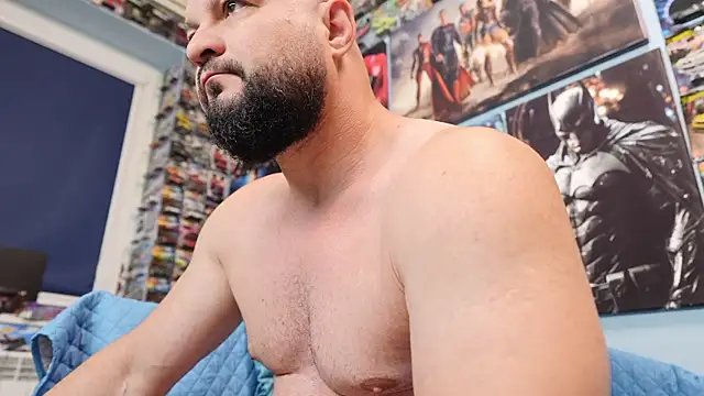Snapshot of Muscle_Bear chatting on 05.16.26 Muscle Bear online show from 05.16.26