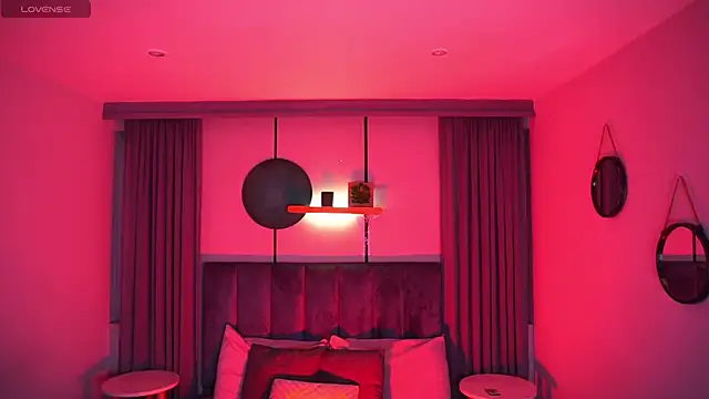 Galilea Fox online show from 02.13.25