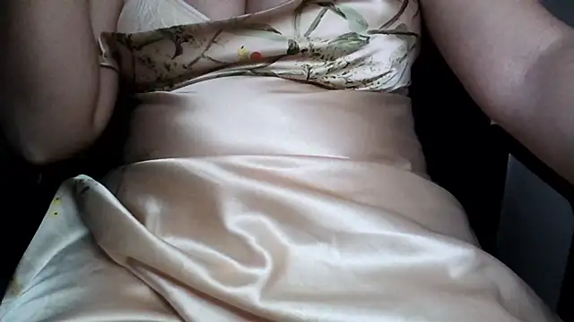 Snapshot of Nora_NRI chatting on 10.24.25 Nora NRI online show from 10.24.25