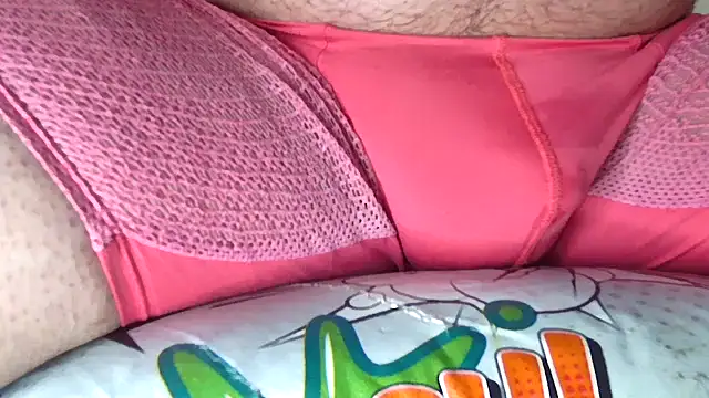 Snapshot of ChubbyLatin_ chatting on 12.06.24 ChubbyLatin online show from 12.06.24