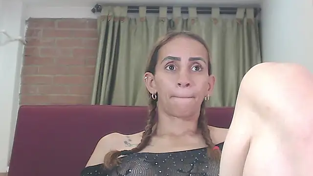 Amber Moore online show from 07.22.26