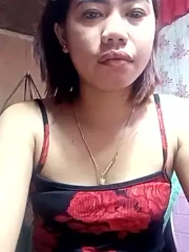 Snapshot of Cutie_body11 chatting on 06.19.26 Cutie body11 online show from 06.19.26