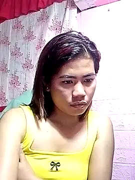 Snapshot of Cutie_body11 chatting on 07.15.26 Cutie body11 online show from 07.15.26